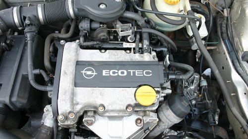 CUTIE DE VITEZE Opel Corsa B 1.0 benzina X10XE 40kw 54 CP