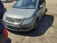 Cutie, motor, injectoare Vw Touran 2.0 tdi BMN 2009