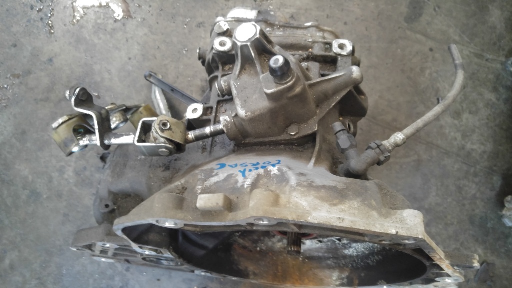 Cutie viteze 1.7 dti y17dt opel corsa c