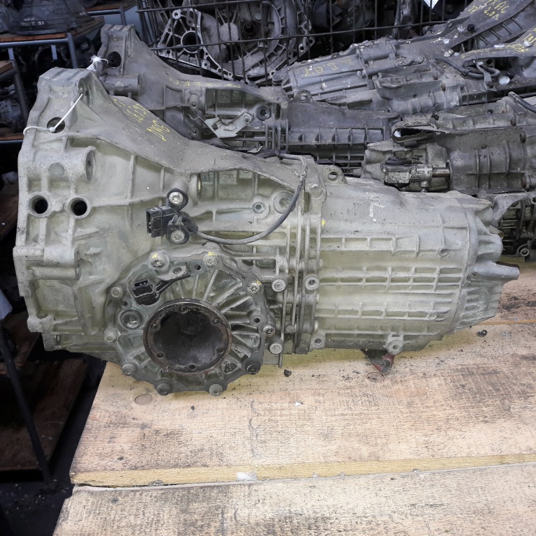 Cutie viteze Audi A4 B5 1998, 1.6i, cod piesa DWG