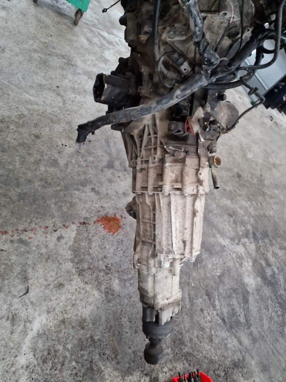 Cutie Viteze Audi A4 B7 2.0TFSI 220CP Qu