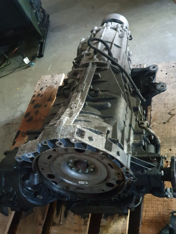 Cutie viteze Audi A6 C7 3.0 d cod: NHF 2013