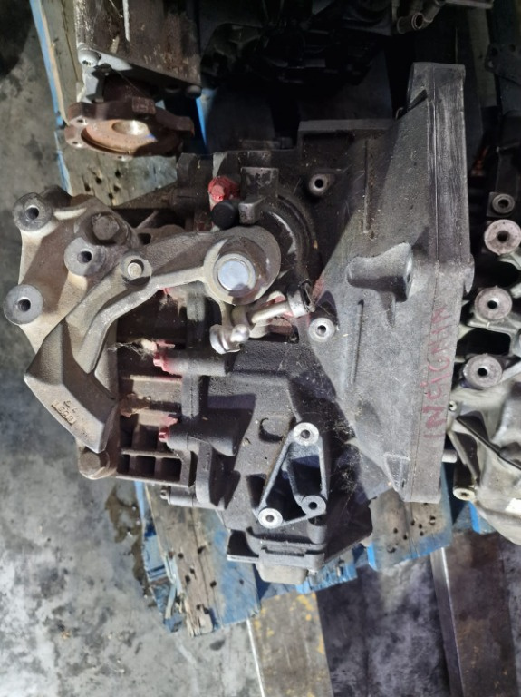 Cutie Viteze Automata 2.0 JTD Opel Insig