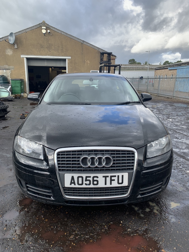 Cutie viteze automata Audi A3 8P 2006 Hatchback 2.0 TDI BMN