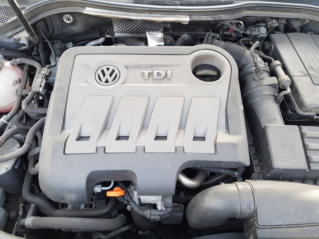 Cutie Viteze Automata VW CC 2.0 TDI 2011 - 2017 Cod NLN