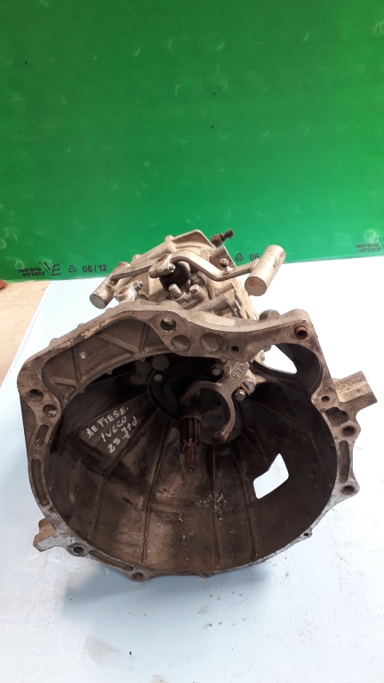 CUTIE VITEZE (DE PIESE) IVECO DAILY 2.3JTD COD- 8872134......