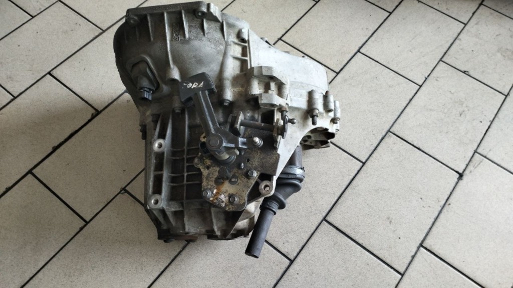 Cutie viteze Ford Focus 2 1.8 tdci cod: 