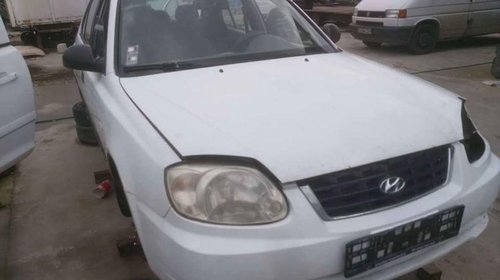 Cutie viteze Hyundai Accent 1.3 12V 2995