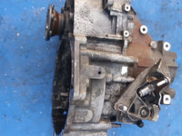 CUTIE VITEZE MANUALA 6V 020301107/MgA19Zn1 ,TIGUAN,motor 2.0tdi,cod BKD ,140 CP,