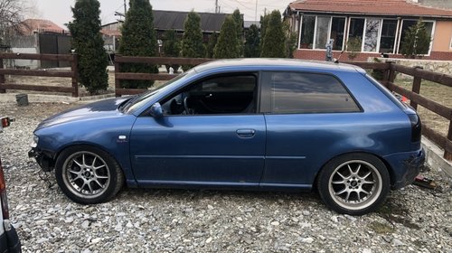 Cutie viteze manuala Audi A3 8L 2001 Hachback 1.9 tdi 101cp Facelift