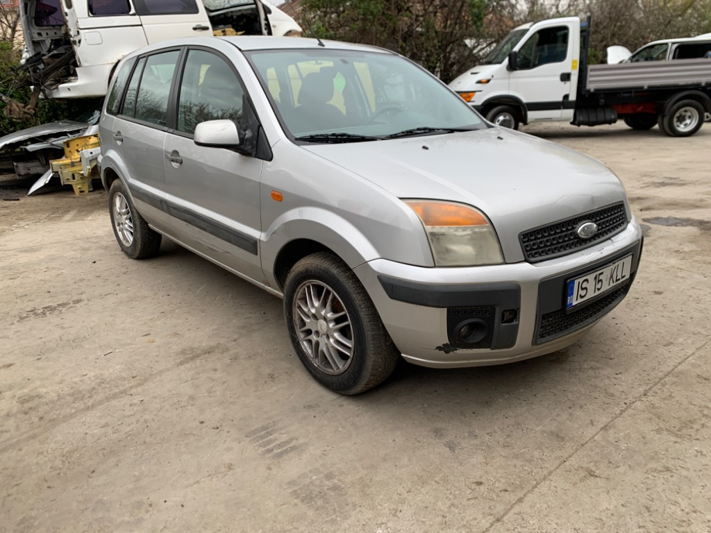 Cutie viteze manuala Ford Fusion 2007 Hatchback 1.