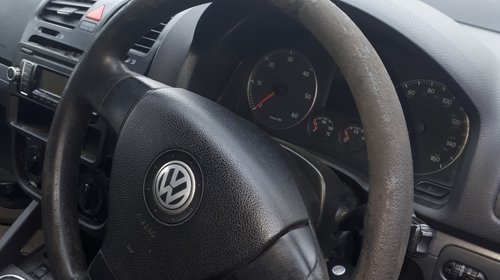 Cutie viteze manuala VW Jetta 2006 berlina 1.9TDI