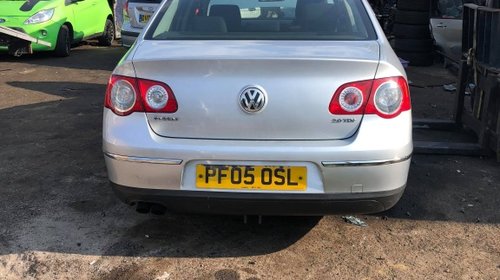 Cutie viteze manuala VW Passat B6 2006 Berlina 2.0 TDI