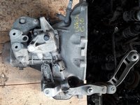 Cutie viteze Opel Corsa C, 1.0i, cod piesa F13C394