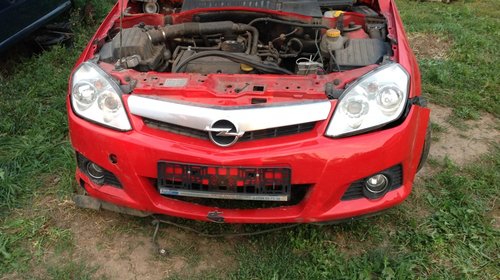 Cutie viteze Opel Tigra 2 1.4 z14xep 2006