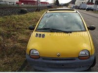 Cutie Viteze Renault Twingo anul 1997 benzina