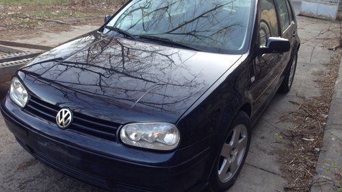 Cutie viteze Vw Golf 4 capac verde 1.6 an 2000