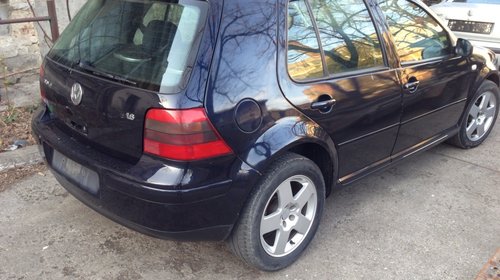 Cutie viteze Vw Golf 4 capac verde 1.6 an 2000