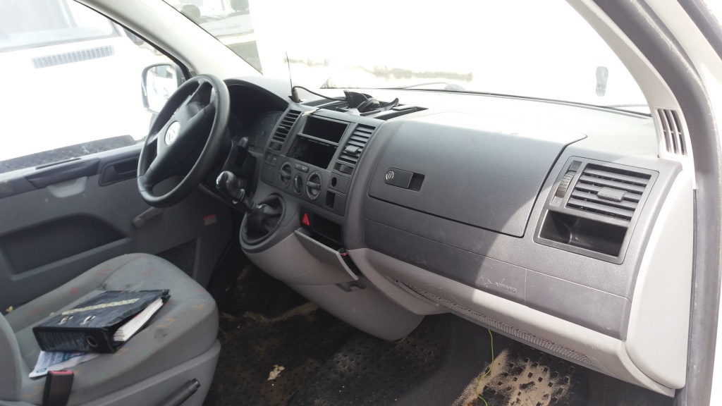 Cutie viteze VW Transporter T5 2.5 TDI t