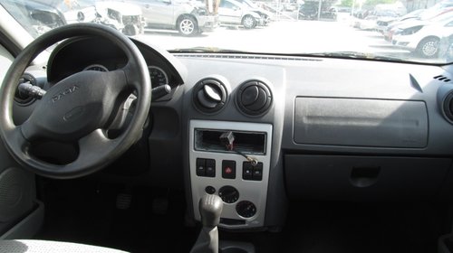 Dacia Logan din 2006