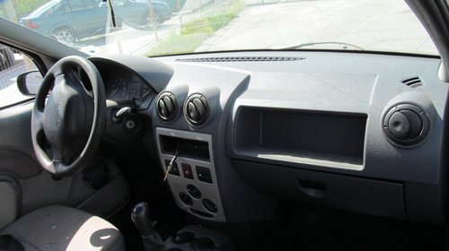 Dacia Logan din 2006