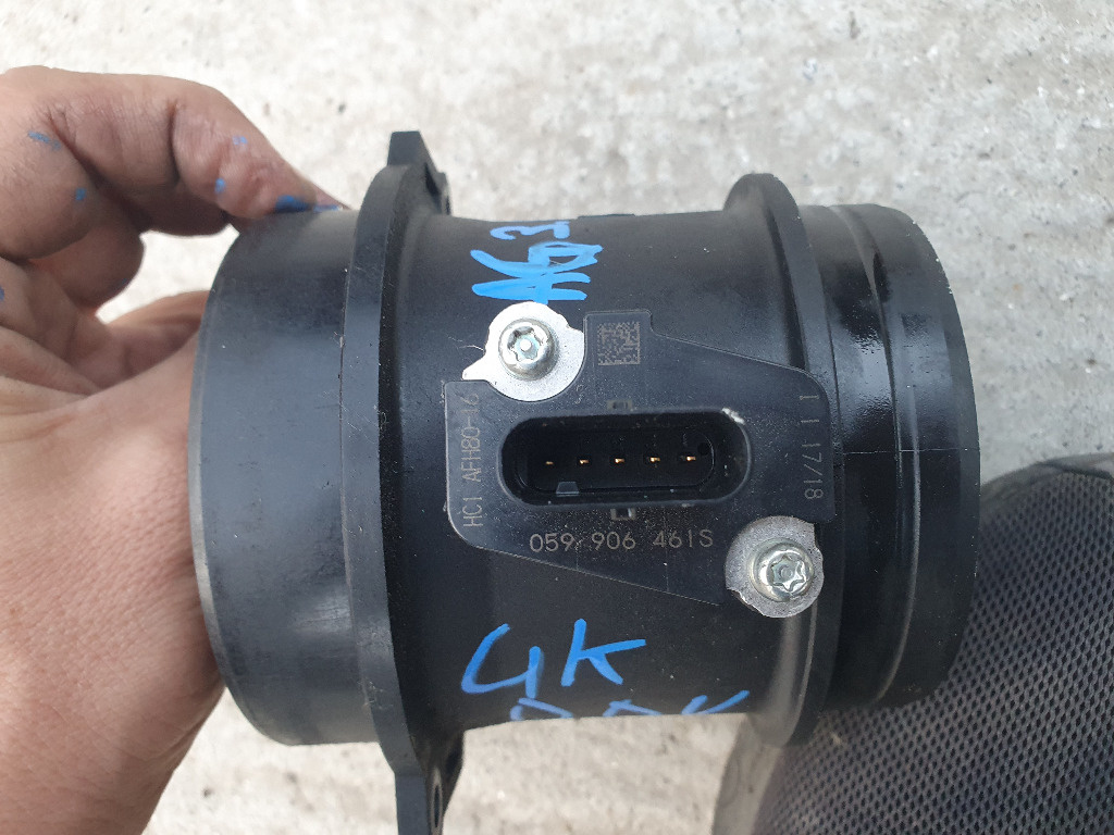 Debitmetru aer Audi A6 C8 A4 B9 Q7 3.0 T