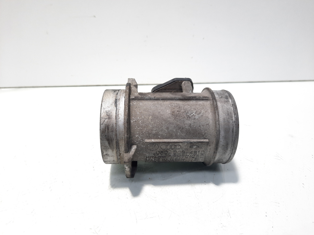 Debitmetru aer, cod 059906461D, Vw Passat Variant (3B5) 2.5 TDI, AKN (idi:593579)