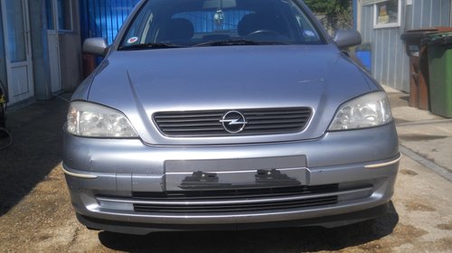 Debitmetru aer Opel Astra G 2008 hatchback 1,