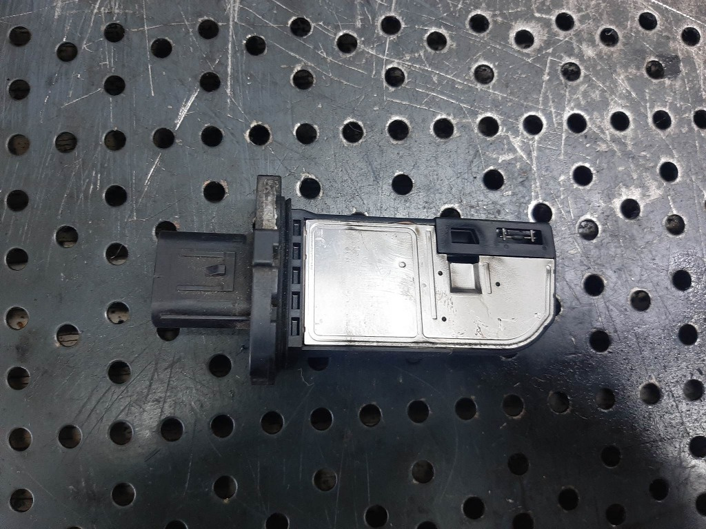 Debimetro (Sensore Flusso Aria) Per Peugeot Boxer 2.2 - Codice 8V2112B579AA / AFH70M-83