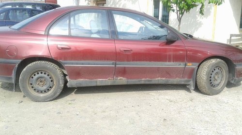 Demembrez Opel Omega