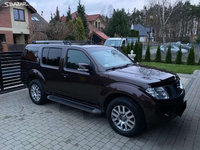 Dezembram Nissan Pathinder 2015+