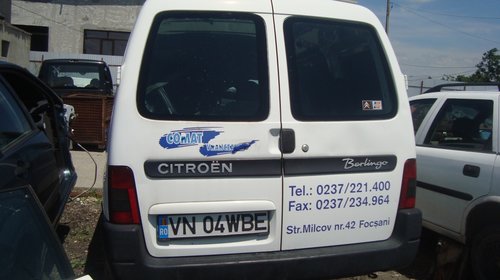 Dezmembrez Citroen Berlingo 1.9 an 2002