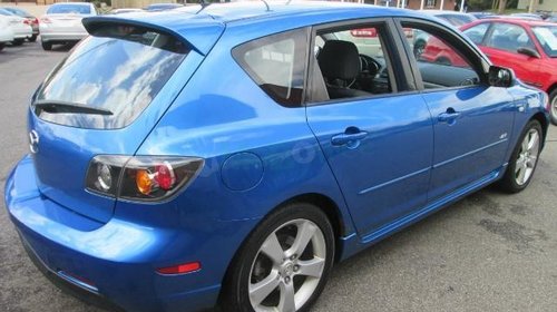 Dezmembrez Mazda 3 an 2005-2006