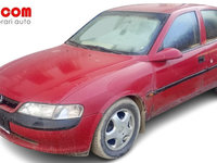 Dezmembrăm Opel Vectra B, motor 1.6 16V, an fabricație 1998