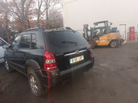 Dezmembrări Hyundai Tucson an fabricație 2005 motor 2.0 diesel 4x4 mașină completă