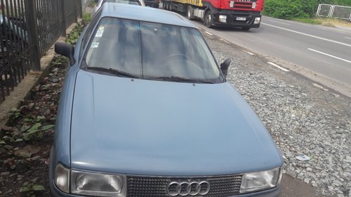 Dezmembram Audi 80 1.9 D 1992