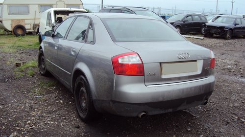 Dezmembram Audi A4 - 2003 - 1.8 Turbo Quatro