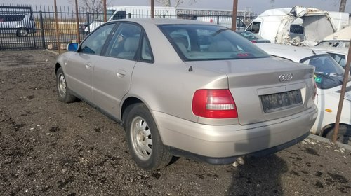 Dezmembram Audi A4 An Fabricație 2000 1896 Cm