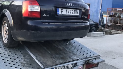 Dezmembram Audi A4 Avant 2,5 D an 2002