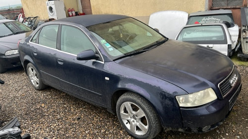 Dezmembram Audi A4 B6 [2000 - 2005] Sedan 2.5