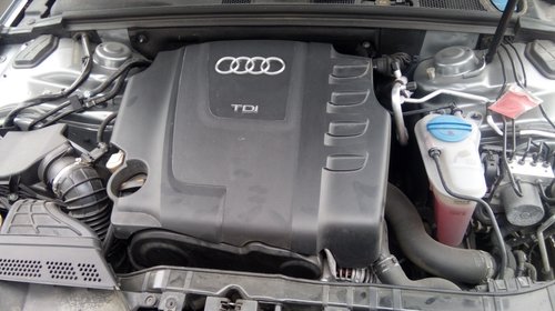 Dezmembram Audi A4 B8 2011 2.0 TDI CAGB