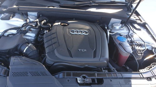 Dezmembram Audi A4 b8 facelift 2.0 tdi cod motor cjc-a manuaual 6 trep