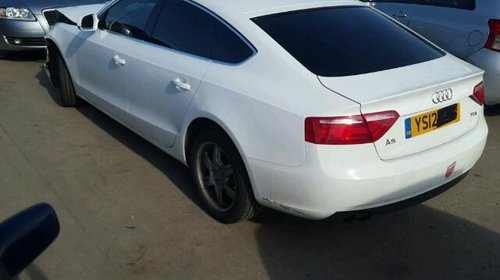 Dezmembram audi a5 fab.2012