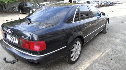 Dezmembram audi a8,motor 3,3 diesel ,cod motor AKF,automat din 2002