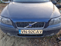 Dezmembram Auto Volvo S60 2.4 D fabricatie 2004