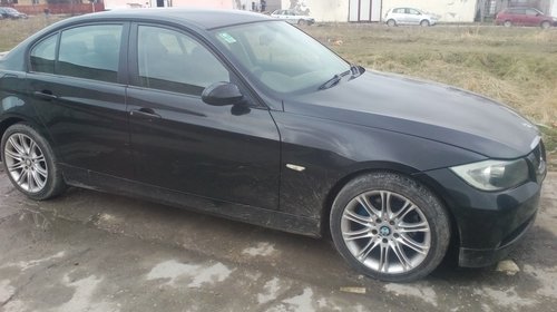 Dezmembram BMW E90 2.0 tdi 320I ES din 2006