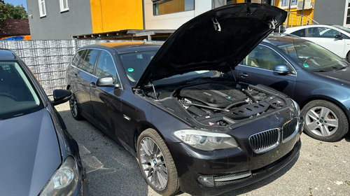 Dezmembram BMW F11 530Xd 258 Cai N57d30A