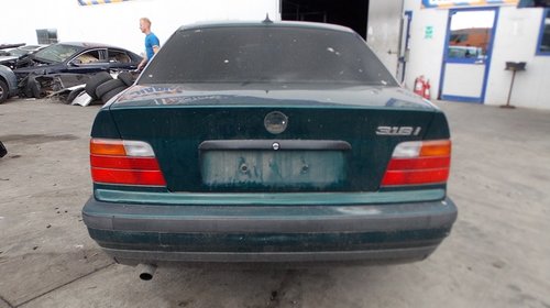 Dezmembram BMW seria 3 - E36 - 318i , 1.8 benzina , fabricatie 1994