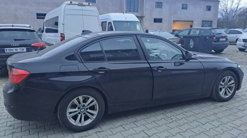 Dezmembram BMW SERIA 3 F30