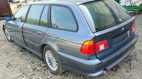 Dezmembram Bmw serie 5 e39 530d 306d1 sw combi 2001 135 kw